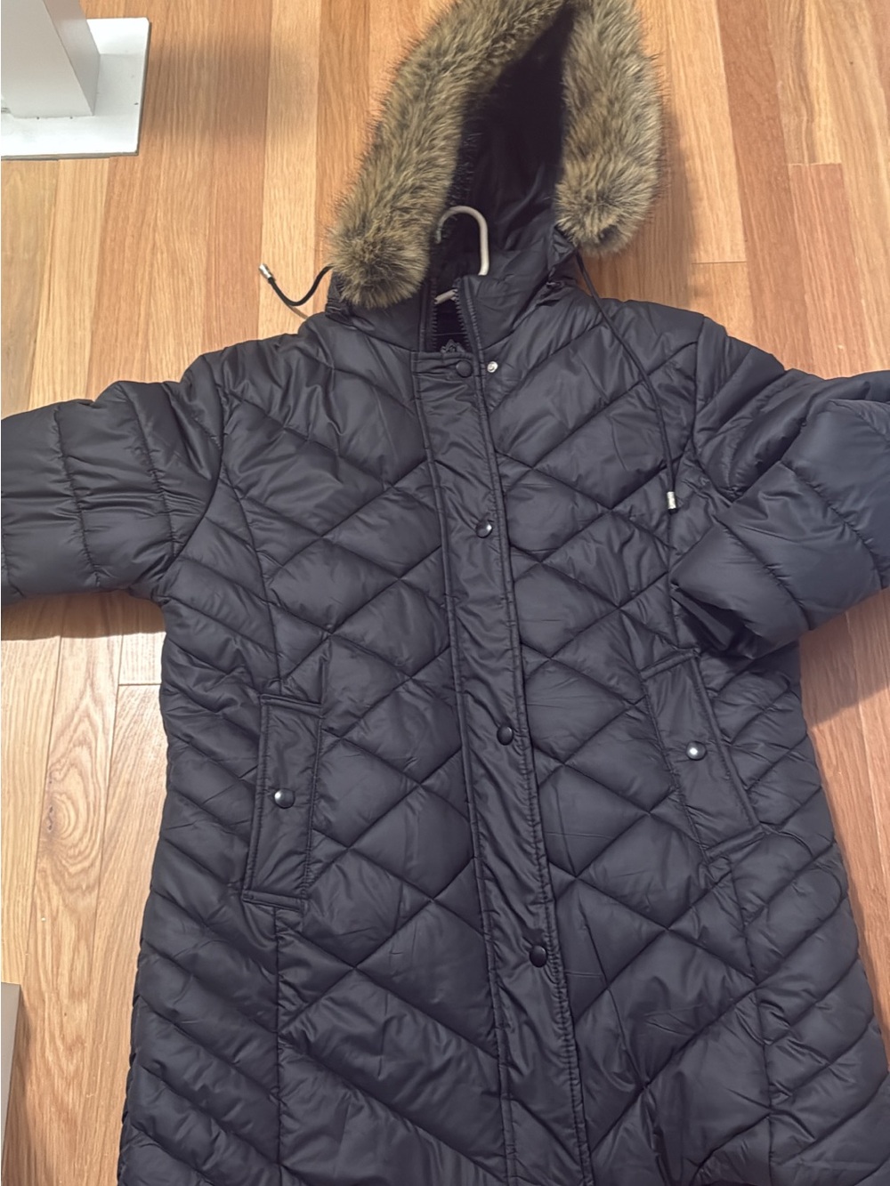 Women's Black Quilted Hooded Winter Coat with Faux Fur Trim